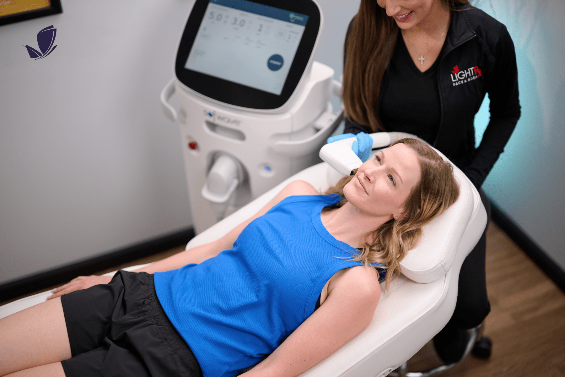 woman getting sofwave treatment