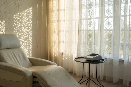 your guide to laser hair removal in greenville sc 400687 A professional laser hair removal room at a clinic in Greenville, SC.